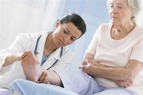 What Does A Podiatrist Do And How To Become A Podiatrist