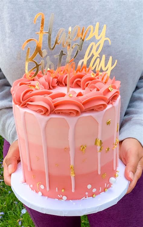 Pink Ombré Birthday Cake In 2020 Happy Birthday Love Cake Pretty