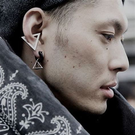 20 Cool Ear Piercing Ideas Will Trends For Men Inspiration Your Fashion