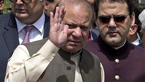 ousted pakistani prime minister nawaz sharif returns to face trial free malaysia today fmt
