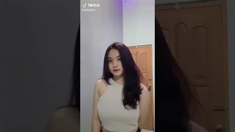 TIK TOK HOT TOGE CEWEK ABG GOYANG PARGOY YouTube