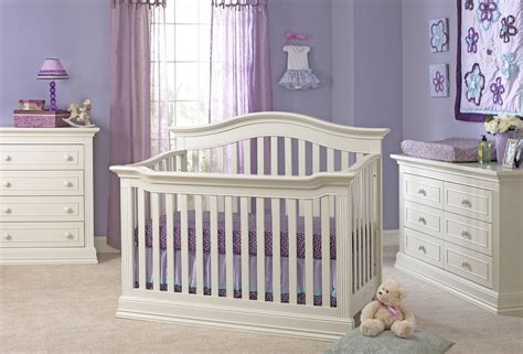 Important things to consider before buying (buyer's guide). Giveaway: Baby Cache Montana Lifetime Convertible Crib ...