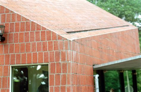 Inside, exposed brick adds depth to the rounded ceilings, while reed latticework encloses the roof to allow for easy circulation of fresh, warm air. Brick covered roof | Forum | Archinect