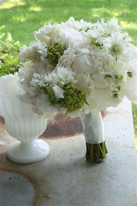 White Wedding Flower Arrangements Archives The Wedding Specialists