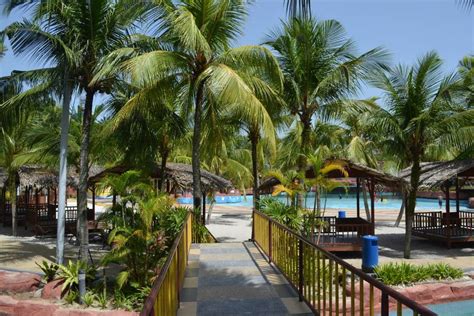 The resort itself is just outside the city, and around 1 and a half hours drive from kuala lumpur. A Famosa Waterpark Tickets Price 2020 + [Online DISCOUNTS ...