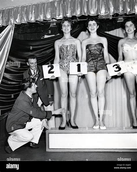 Beauty Contest S Hi Res Stock Photography And Images Alamy