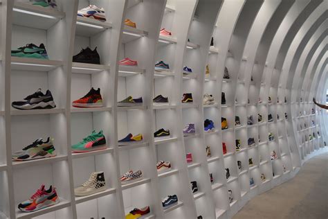 Sneaker Stores You Must Visit In New York City Sneaker Stores Shoe
