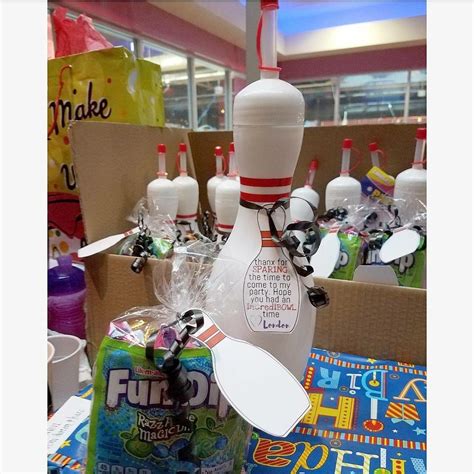 Bowling party theme favors: Bowling pin water bottles | Bowling party themes, Bowling party ...
