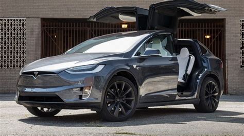 Tesla Model X 2021 Ventajas Y Desventajas Del Suv Eléctrico Tork