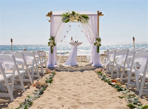 The queen mary in long beach, california, is one of the most unique meeting and conference venues in southern california. Salt Creek Beach - Orange County Beach Weddings