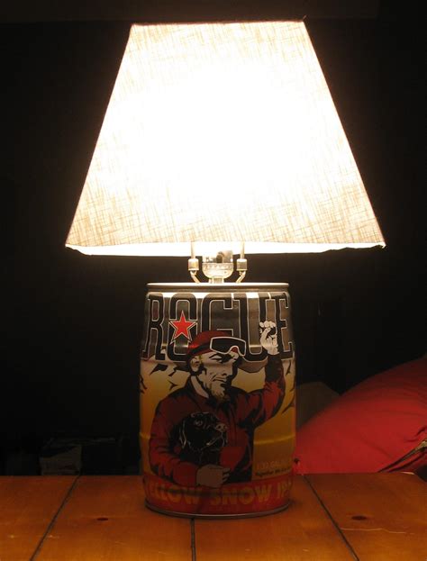 As long as it has a pulse, an open mind, loose morals, and the barest genetic connection to megan fox we're willing to give it a toss on the old sheets. Ghim trên Coastal