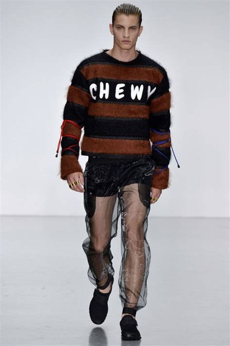 25 Outrageous Mens Runway Trends That Look Like Womens Wear