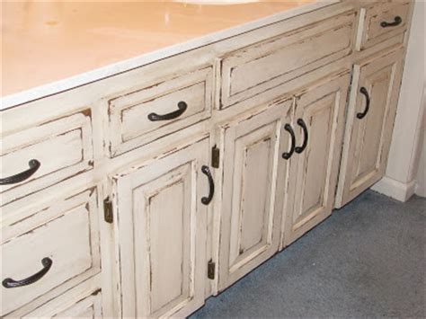 Believe it or not, this style is one of the. Veryyyyyyyyyyry distressed cabinets - The Magic Brush Inc ...