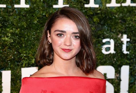 Game Of Thrones Star Maisie Williams Says Hollywood Is Totally Fake