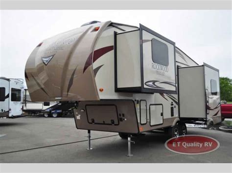 2018 New Forest River Rv Rockwood Signature Ultra Lite 8244bs Fifth