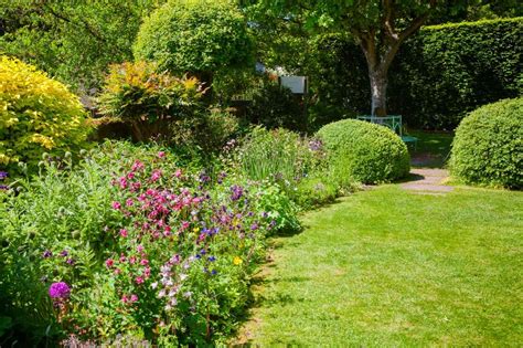 Five Great Gardens to Visit in the UK