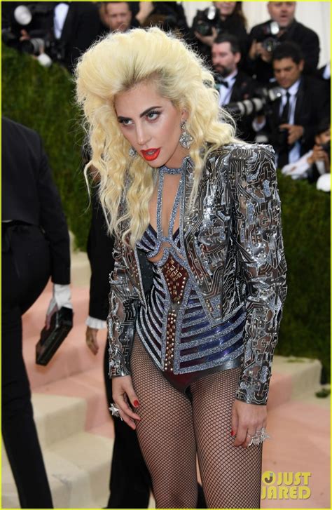 Lady Gaga Wears No Pants For Fabulous Met Gala 2016 Look Photo 3646077 Lady Gaga Pictures
