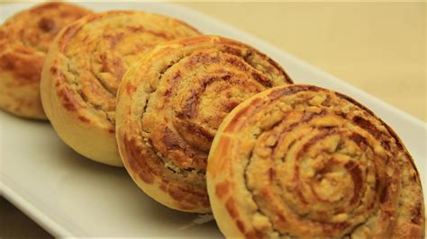 Tahinli Cevizli Çörek Tarifi Rulo Şeklinde Tatlı Kurabiye Çörek YouTube