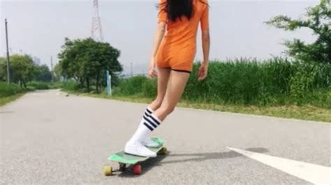 Longboard Dancer Hot Skateboarding Dancing Girls Hsw73 Youtube