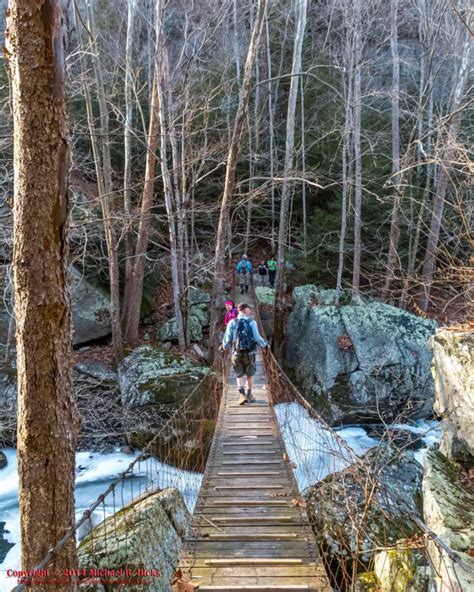 13 Incredible Hikes Under 5 Miles Everyone In Tennessee Should Take