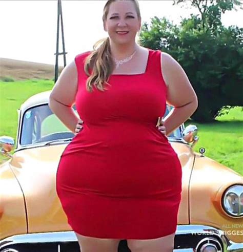 Worlds Biggest Bum Woman Says Ive Got No Reason To Diet Despite