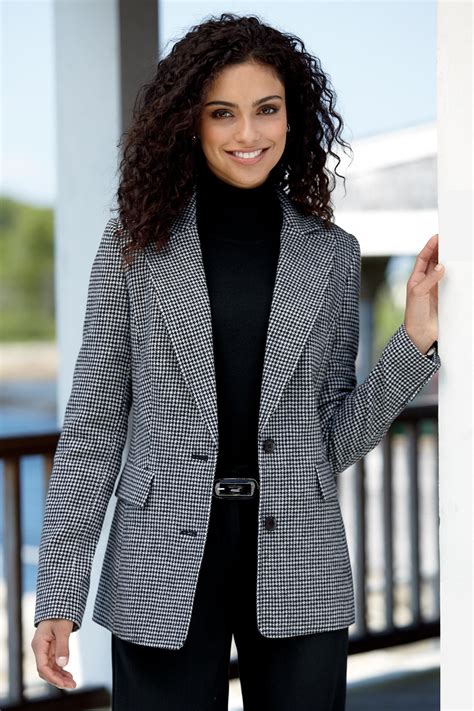 The Classic Wool Blend Paid Blazer Chadwicks Of Boston Outfit Ideen