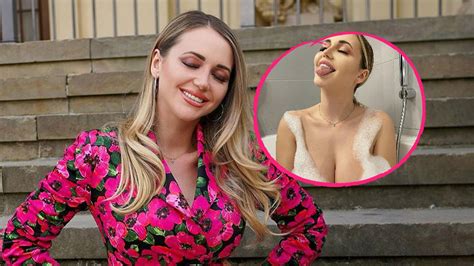 Check out the latest pictures, photos and images of cathy lugner. Badenixe: Cathy Lugners Brüste nur mit Schaum-BH verdeckt ...