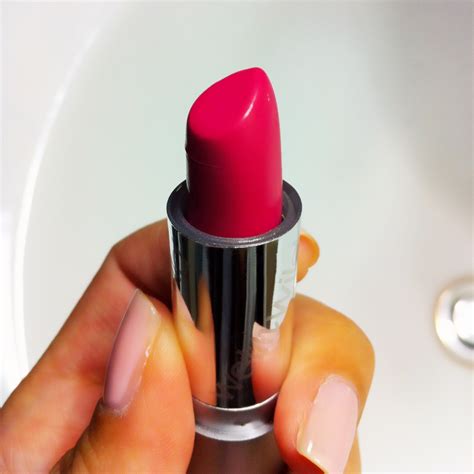 Style By Cat Wet N Wild 511b Hot Pink Lipstick