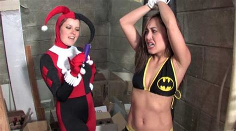 New Bat Sumiko Sentry Girls Video And More From