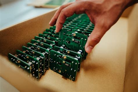 Custom Pcb Circuit Board Fabrication And Pcb Assembly Turnkey