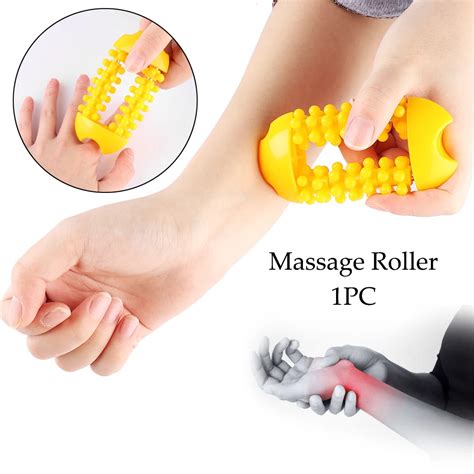 Palm Massage Roller Finger Massage Scroll Meridian Flexible Finger Hand Points Scraping Board