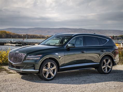 Every 2023 Mid Size Luxury Suv Ranked From Best To Worst