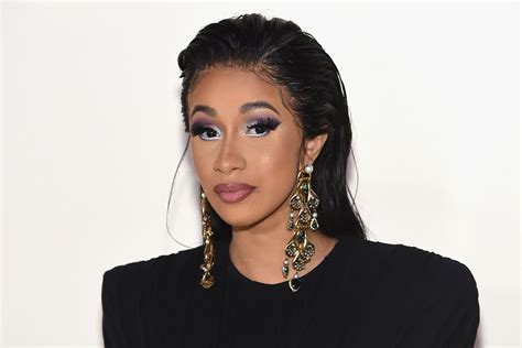 Cardi B Tells Metoo Story Of Being Sexually Harassed During A Photo
