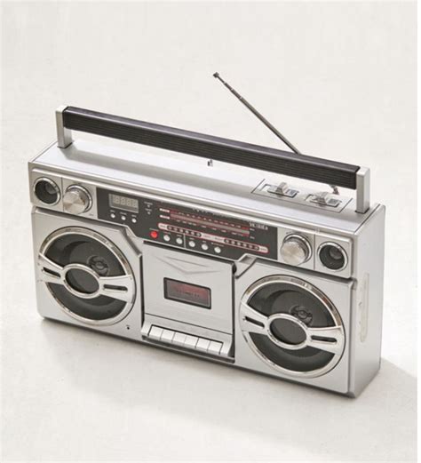 Retro Boomboxes The 4 Best Options To Bring Out The Boom Spy