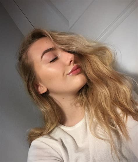 There's often some sexual tension with masseuses, but phoebe's always kept it professional, aside from a few lapses, like when she was fired from healing hands for. (@phoebe_lindenbach on insta) fenty beauty and becca ...