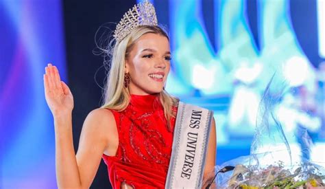 Mixed Reactions As White Woman Crowned Miss Universe Zimbabwe 2023 Howafrica Latest News
