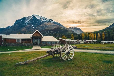 Las Torres Hotel: Experience the Beauty of Torres del Paine National Park