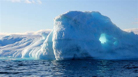Ice Berg 4k Ultra Hd Wallpaper And Background Image 3840x2160 Id546952