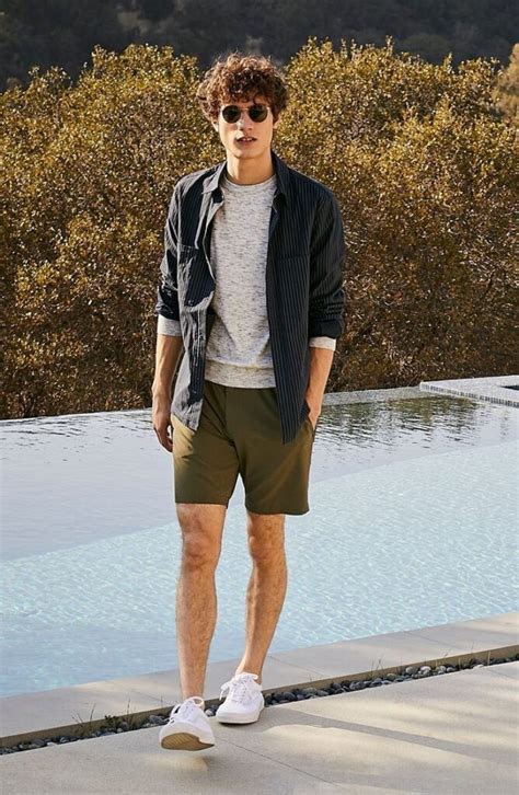 Stylish Summer Outfits For Teenage Guys With Pictures