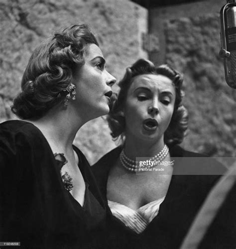 American Actress Jayne Meadows And Her Sister Audrey Meadows Photo D