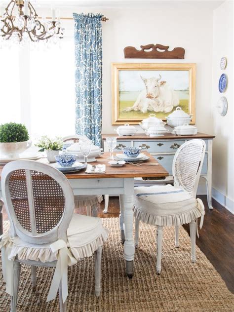 45 DIY Farmhouse-Style Decorating Ideas | HGTV