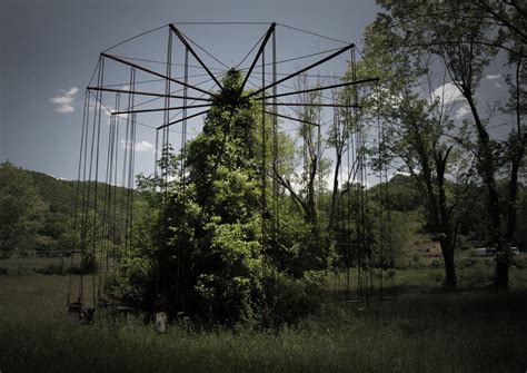 Eerie Images Of Americas Abandoned Amusement Parks Will Haunt You