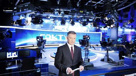 (program drugi telewizji polskiej, potocznie dwójka, do 23 marca 1992 oficjalny skrót tvp 2 to drugi kanał telewizji polskiej nadawany w każdej platformie, począwszy od satelitarnych. FAKTY | 15.05.2015 - Fakty TVN online