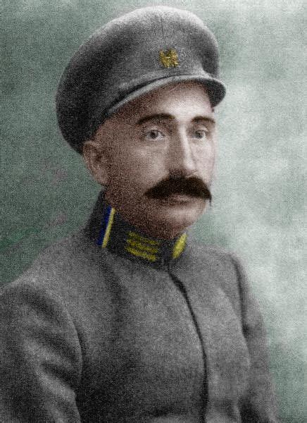 Jun 19, 2021 · олександр данилюк в інтерв'ю виданню новий час назвав ключовий фактор, на якому базується політика команди президента володимира зеленського. Автор колоризації: Данилюк Олександр | Україна, Історія ...