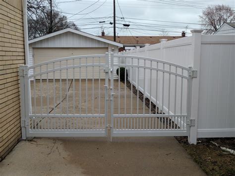 kimberly fence and supply fences and gates 6470 e 9 mile rd warren mi phone number yelp