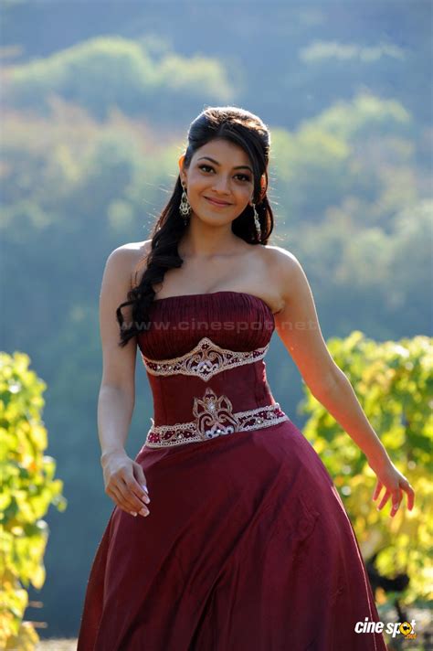 Tamil Movie Actress Hot Kajal Agarwal Hot Sexy Photo