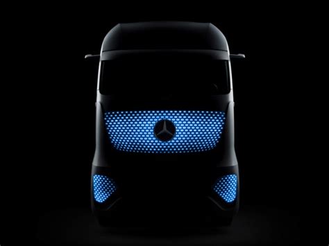 Mercedes Benz Future Truck o caminhão do futuro faz sua estreia