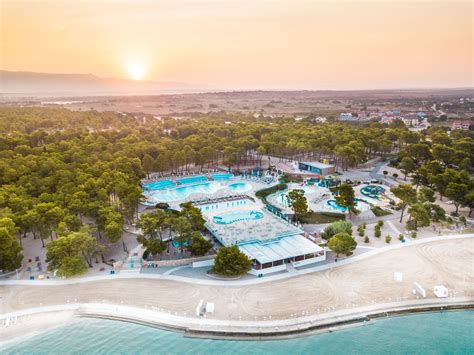 Zaton Holiday Resort Dalmacja Chorwacja opis hotelu TUI Biuro Podróży