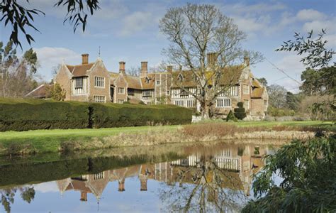 Rainthorpe Hall Is An Exceptional Elizabethan Manor House