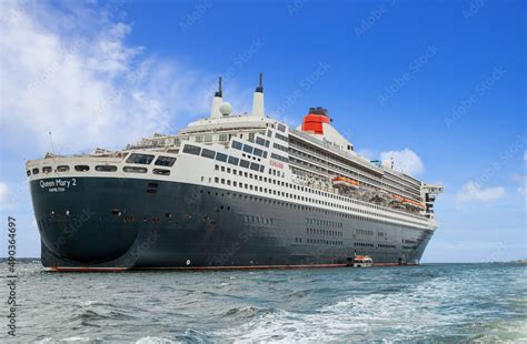 Sydney Ns Canada September 12 2019 Rms Queen Mary2 Ship In Port